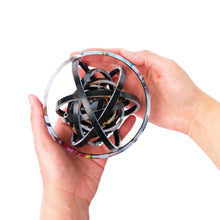 Charger l'image dans la galerie, Spin Flip Puzzles | Charles Fazzino